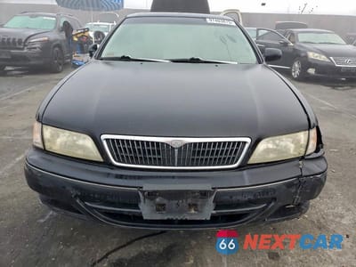 Piąte zdjęcie samochodu w środku: 1999 INFINITI I30 VIN:JNKCA21A7XT779918 - miniatura