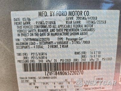 Zdjęcie 13 z 13 samochodu: 2006 FORD MUSTANG VIN:1ZVFT84N065220270 - miniatura