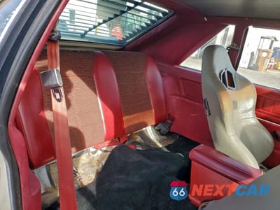 Zdjęcie 10 z 12 samochodu: 1981 FORD MUSTANG VIN:1FABP15B0BR112998 - miniatura