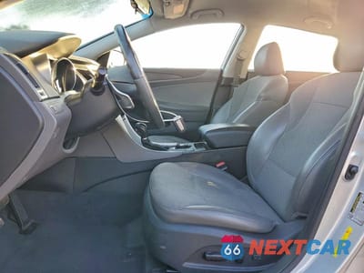 Zdjęcie 7 z 12 samochodu: 2013 HYUNDAI SONATA SE VIN:5NPEC4AC8DH781484 - miniatura