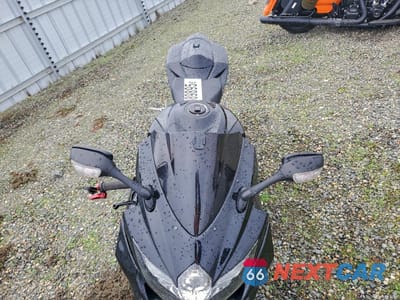 Piąte zdjęcie samochodu w środku: 2008 SUZUKI GSX-R600 VIN:JS1GN7EA382111792 - miniatura