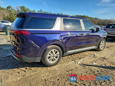 Trzecie zdjęcie samochodu z tyłu: 2022 KIA CARNIVAL LX VIN:KNDNB4H3XN6125050 - miniatura