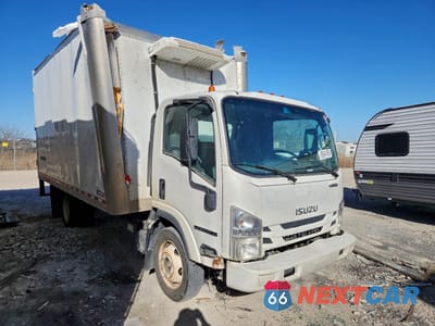 Czwarte zdjęcie samochodu z boku: 2019 ISUZU NPR HD REFRIGERATED BOX TRUCK VIN:54DC4W1B7KS803573 - miniatura