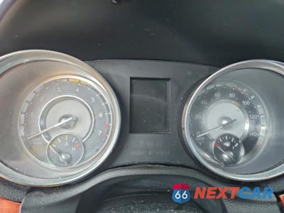 Zdjęcie 9 z 11 samochodu: 2012 CHRYSLER 300 LIMITED VIN:2C3CCACG4CH126675 - miniatura