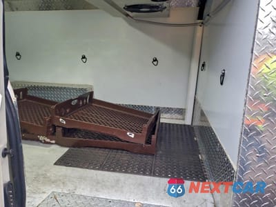 Zdjęcie 11 z 15 samochodu: 2020 MERCEDES-BENZ METRIS VIN:WD3PG3EA3L3646322 - miniatura