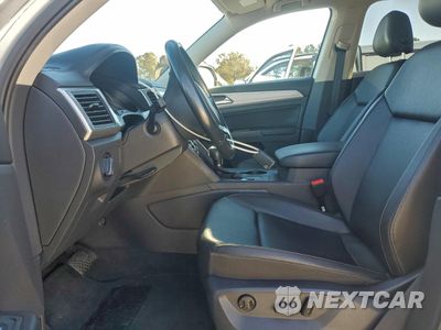 Zdjęcie 7 z 14 samochodu: 2018 VOLKSWAGEN ATLAS SE VIN:1V2CR2CA7JC563466 - miniatura