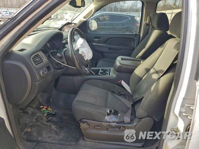 Zdjęcie 7 z 13 samochodu: 2012 CHEVROLET TAHOE POLICE VIN:1GNLC2E03CR234147 - miniatura