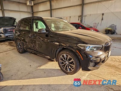 Czwarte zdjęcie samochodu z boku: 2022 BMW X5 XDRIVE40I VIN:5UXCR6C01N9N19318 - miniatura