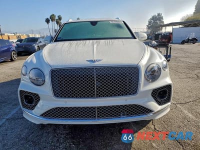 Piąte zdjęcie samochodu w środku: 2022 BENTLEY BENTAYGA VIN:SJAAM2ZV5NC039838 - miniatura
