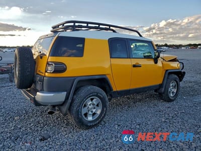 Trzecie zdjęcie samochodu z tyłu: 2008 TOYOTA FJ CRUISER BASE VIN:JTEBU11F380106455 - miniatura