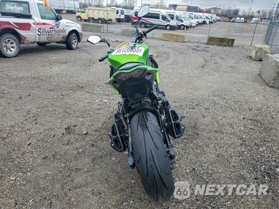 Czwarte zdjęcie samochodu z boku: 2011 KAWASAKI ZR1000 D VIN:JKAZRCD12BA019156 - miniatura