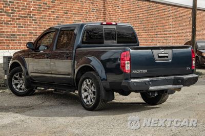 Trzecie zdjęcie samochodu z tyłu: 2020 NISSAN FRONTIER S VIN:1N6ED0EA7LN711453 - miniatura