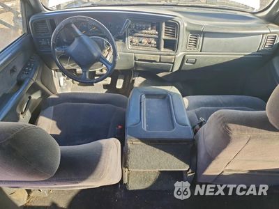 Zdjęcie 8 z 13 samochodu: 2001 CHEVROLET SILVERADO C3500 VIN:1GCJC33191F170504 - miniatura