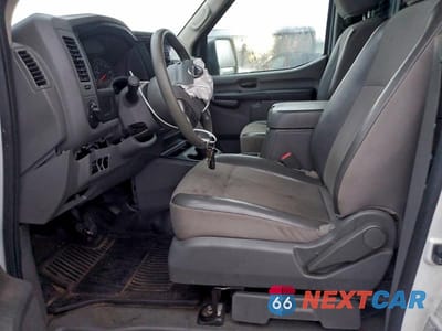 Zdjęcie 7 z 13 samochodu: 2018 NISSAN NV 1500 S VIN:1N6BF0KY9JN802820 - miniatura