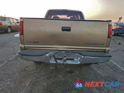 Zdjęcie 6 z 13 samochodu: 1999 CHEVROLET S TRUCK S10 VIN:1GCCS19X3X8110839 - miniatura