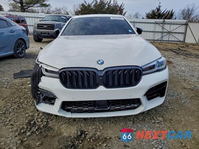 Piąte zdjęcie samochodu w środku: 2021 BMW 530 XI VIN:WBA13BJ08MCF71147 - miniatura