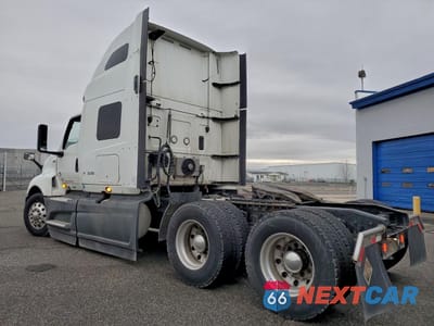 Trzecie zdjęcie samochodu z tyłu: 2021 INTERNATIONAL LT625 SEMI TRUCK VIN:3HSDZAPR4MN292368 - miniatura