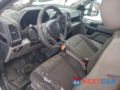 Zdjęcie 8 z 11 samochodu: 2022 FORD F350 SUPER DUTY VIN:1FD8W3HT2NEC58303 - miniatura