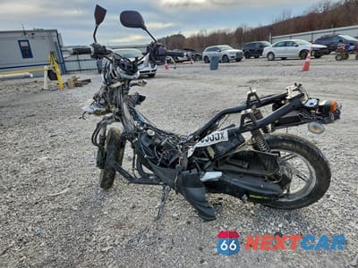 Trzecie zdjęcie samochodu z tyłu: 2017 HONDA PCX 150 VIN:RLHKF180XHY200771 - miniatura