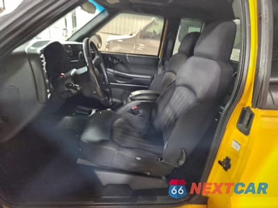 Zdjęcie 7 z 12 samochodu: 2003 CHEVROLET S TRUCK S10 VIN:1GCCT19XX38233397 - miniatura