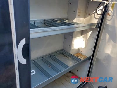 Zdjęcie 11 z 12 samochodu: 2021 CHEVROLET EXPRESS G3500 UTILITY / SERVICE TRUCK VIN:1GB0GRF70M1306754 - miniatura