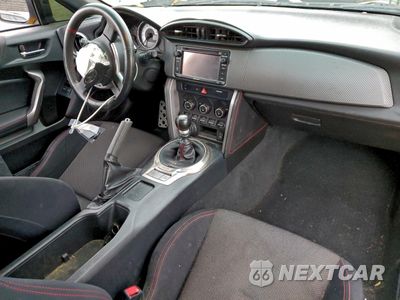 Zdjęcie 8 z 14 samochodu: 2015 TOYOTA SCION FR-S VIN:JF1ZNAA17F9705118 - miniatura