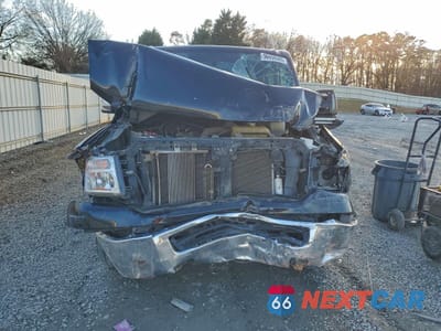 Piąte zdjęcie samochodu w środku: 2018 NISSAN NV 3500 S VIN:5BZBF0AA8JN852695 - miniatura