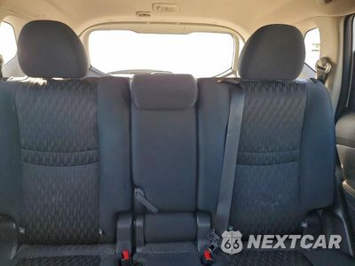 Zdjęcie 10 z 13 samochodu: 2018 NISSAN ROGUE S VIN:5N1AT2MT6JC773286 - miniatura