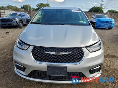 Piąte zdjęcie samochodu w środku: 2024 CHRYSLER PACIFICA HYBRID SELECT VIN:2C4RC1S76RR141544 - miniatura