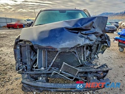 Piąte zdjęcie samochodu w środku: 2013 GMC YUKON DENALI VIN:1GKS2EEF3DR311781 - miniatura