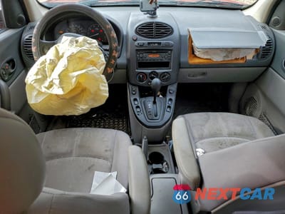 Zdjęcie 8 z 14 samochodu: 2003 SATURN VUE VIN:5GZCZ43DX3S851562 - miniatura