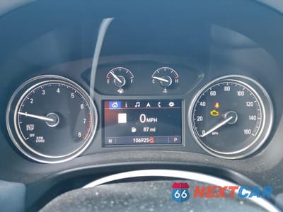 Zdjęcie 9 z 14 samochodu: 2021 BUICK ENCLAVE ESSENCE VIN:5GAERBKW4MJ171117 - miniatura