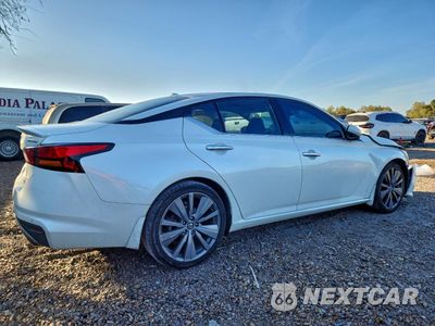 Trzecie zdjęcie samochodu z tyłu: 2019 NISSAN ALTIMA EDITION ONE VIN:1N4AL4FV5KC155947 - miniatura