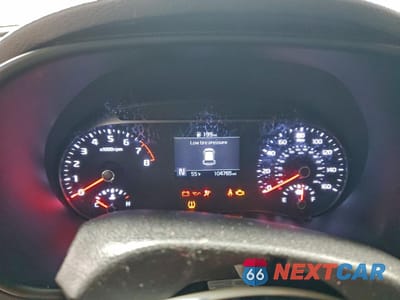 Zdjęcie 9 z 12 samochodu: 2020 KIA SOUL LX VIN:KNDJ23AU2L7057720 - miniatura