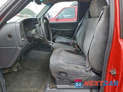 Zdjęcie 7 z 12 samochodu: 2000 CHEVROLET SILVERADO K1500 VIN:1GCEK14T7YE123125 - miniatura