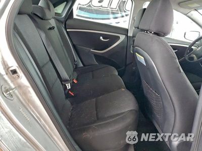 Zdjęcie 10 z 11 samochodu: 2016 HYUNDAI ELANTRA GT VIN:KMHD35LH7GU305369 - miniatura