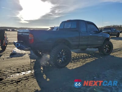 Trzecie zdjęcie samochodu z tyłu: 1996 TOYOTA TACOMA XTRACAB VIN:4TAWM72N9TZ130273 - miniatura