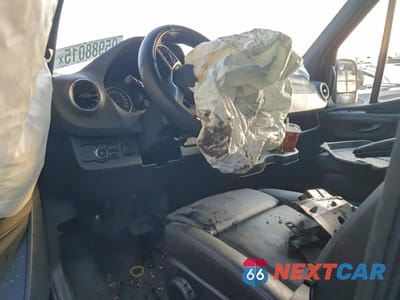 Zdjęcie 8 z 12 samochodu: 2024 MERCEDES-BENZ SPRINTER 2500 VIN:W1Z4NFVY9RP650350 - miniatura