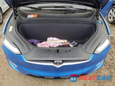 Zdjęcie 11 z 12 samochodu: 2016 TESLA MODEL X VIN:5YJXCAE44GF019850 - miniatura