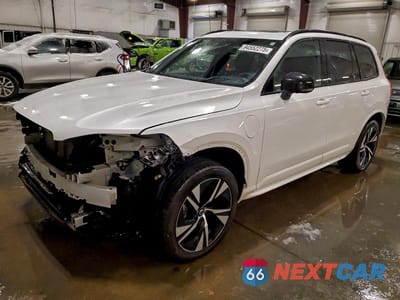 2022 VOLVO XC90 T8 RECHARGE R-DESIGN YV4H60CM4N1847635 - główne zdjęcie licytacji z USA - miniatura