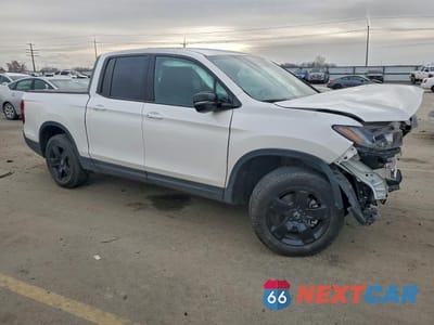 Czwarte zdjęcie samochodu z boku: 2025 HONDA RIDGELINE BLACK EDITION VIN:5FPYK3F86SB005405 - miniatura