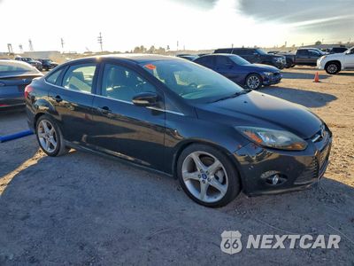 Czwarte zdjęcie samochodu z boku: 2012 FORD FOCUS TITANIUM VIN:1FAHP3J24CL378654 - miniatura