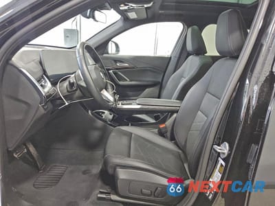 Zdjęcie 7 z 14 samochodu: 2025 BMW X2 XDRIVE28I VIN:WBX63GM09S5375396 - miniatura