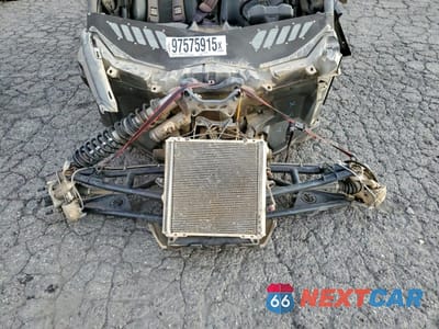 Zdjęcie 9 z 11 samochodu: 2018 CAN-AM MAVERICK X3 MAX X DS TURBO R VIN:3JBVEAW29JK000128 - miniatura
