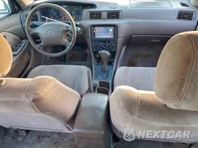 Zdjęcie 8 z 14 samochodu: 1999 TOYOTA CAMRY CE VIN:4T1BG22K8XU884430 - miniatura