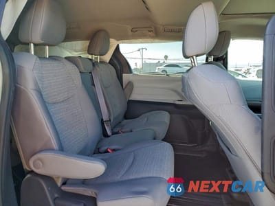 Zdjęcie 11 z 12 samochodu: 2025 TOYOTA SIENNA LE 8-PASSENGER VIN:5TDBRKEC9SS248471 - miniatura