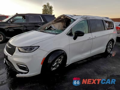 2024 CHRYSLER PACIFICA LIMITED 2C4RC1GG0RR142469 - główne zdjęcie licytacji z USA - miniatura