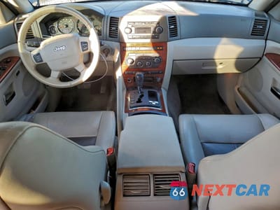 Zdjęcie 8 z 14 samochodu: 2005 JEEP GRAND CHEROKEE LIMITED VIN:1J4HR58NX5C701344 - miniatura