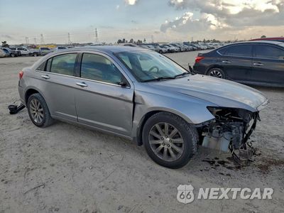 Czwarte zdjęcie samochodu z boku: 2013 CHRYSLER 200 LIMITED VIN:1C3CCBCG9DN570729 - miniatura