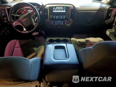 Zdjęcie 8 z 13 samochodu: 2018 CHEVROLET SILVERADO K1500 LT VIN:3GCUKREC7JG509678 - miniatura
